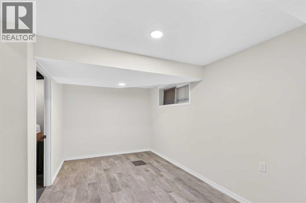 213 Pinnacle Drive - Image 15