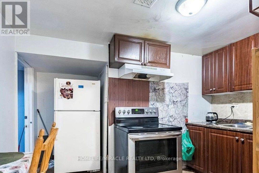 32 SHARON COURT - Image 13
