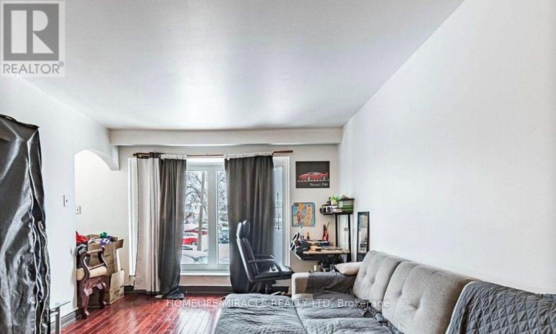 32 SHARON COURT - Image 5