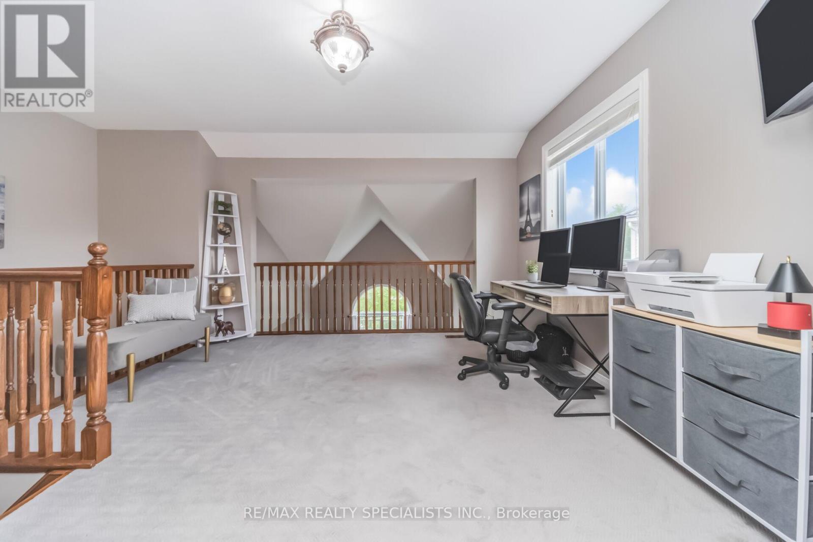77 MCMASTER ROAD - 16
