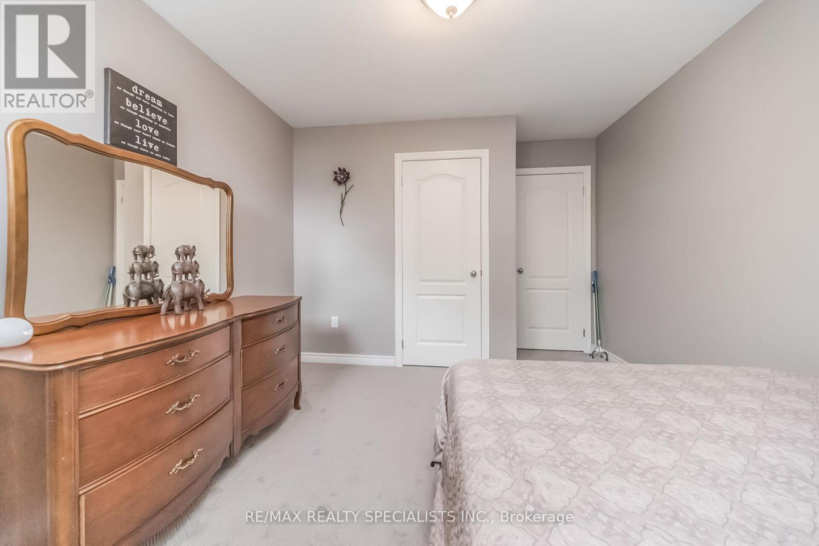 77 MCMASTER ROAD - 24