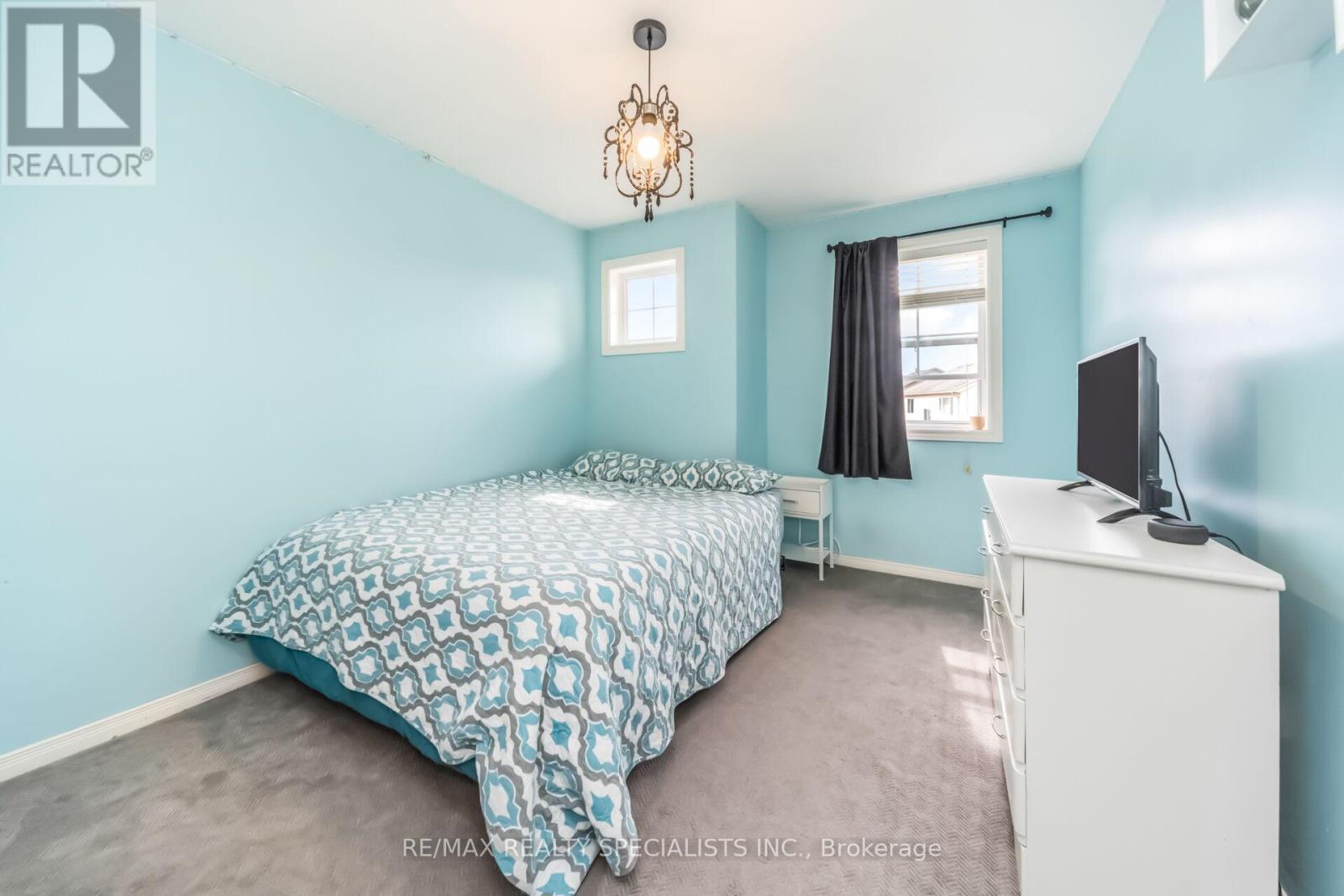 77 MCMASTER ROAD - 29