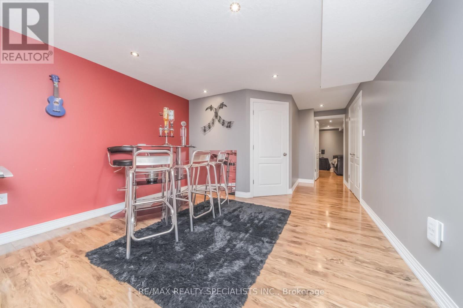 77 MCMASTER ROAD - 41
