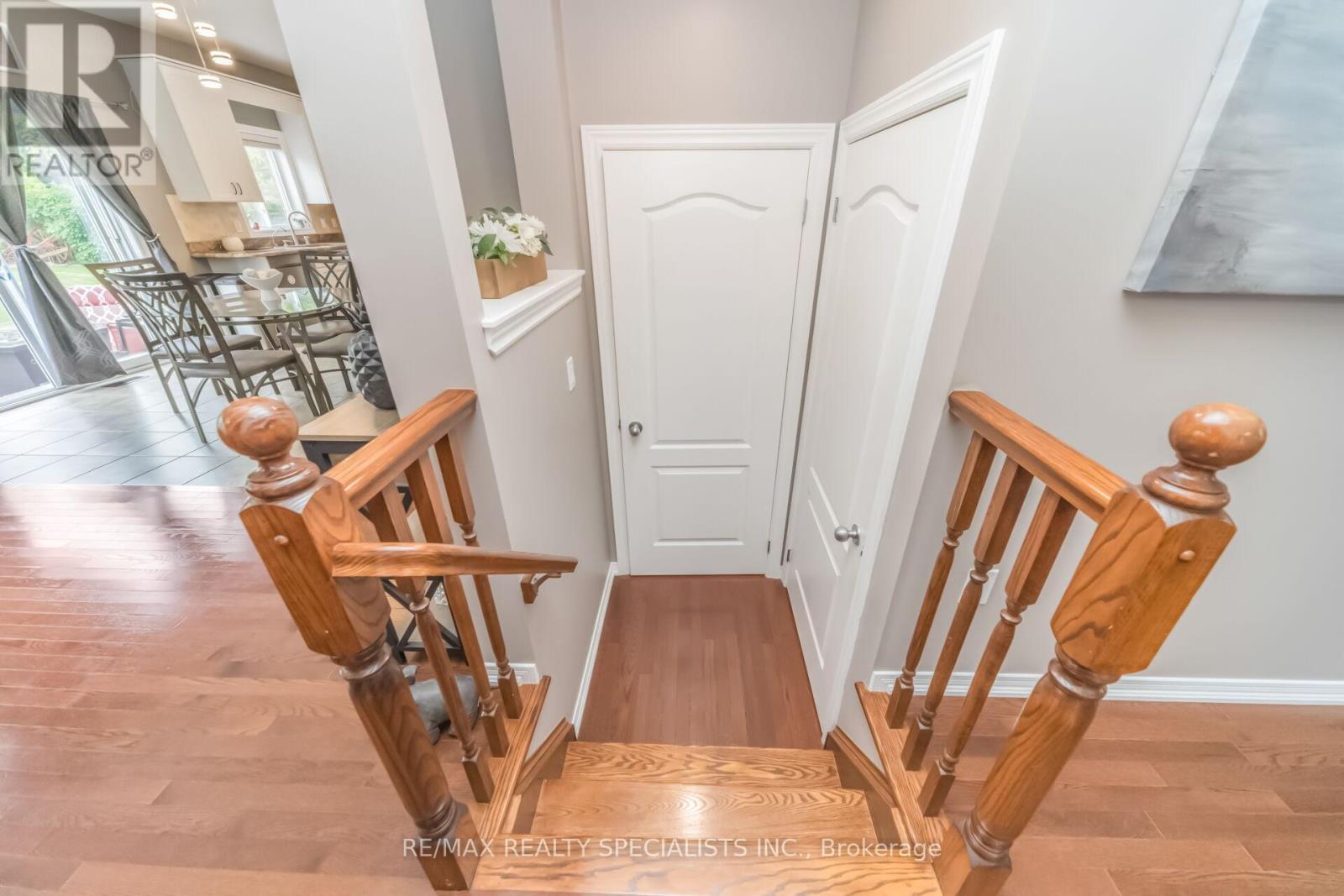 77 MCMASTER ROAD - 45