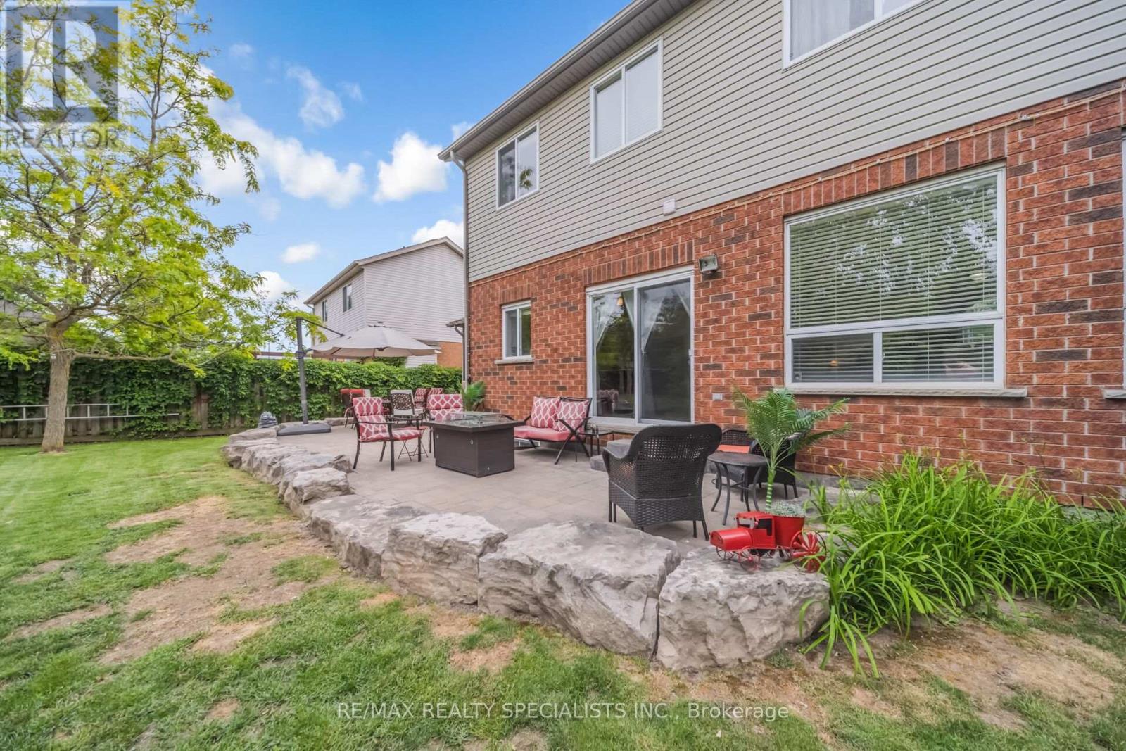77 MCMASTER ROAD - 46