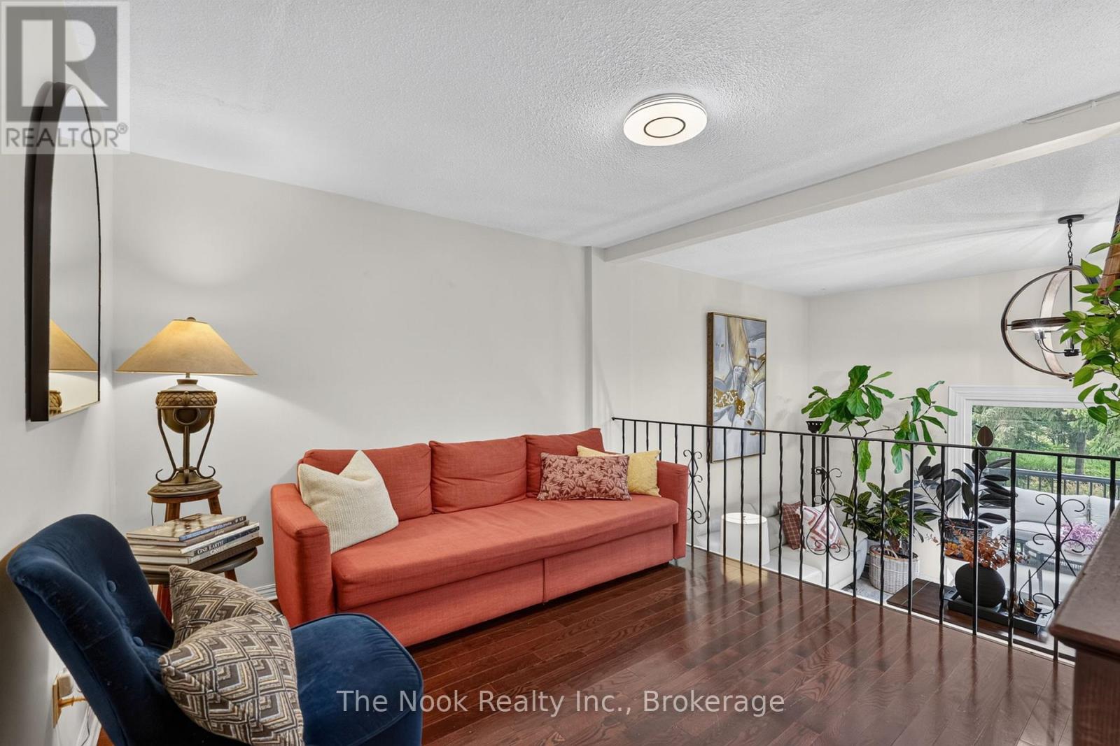 #12 91 LIVINGSTON AVENUE - 20