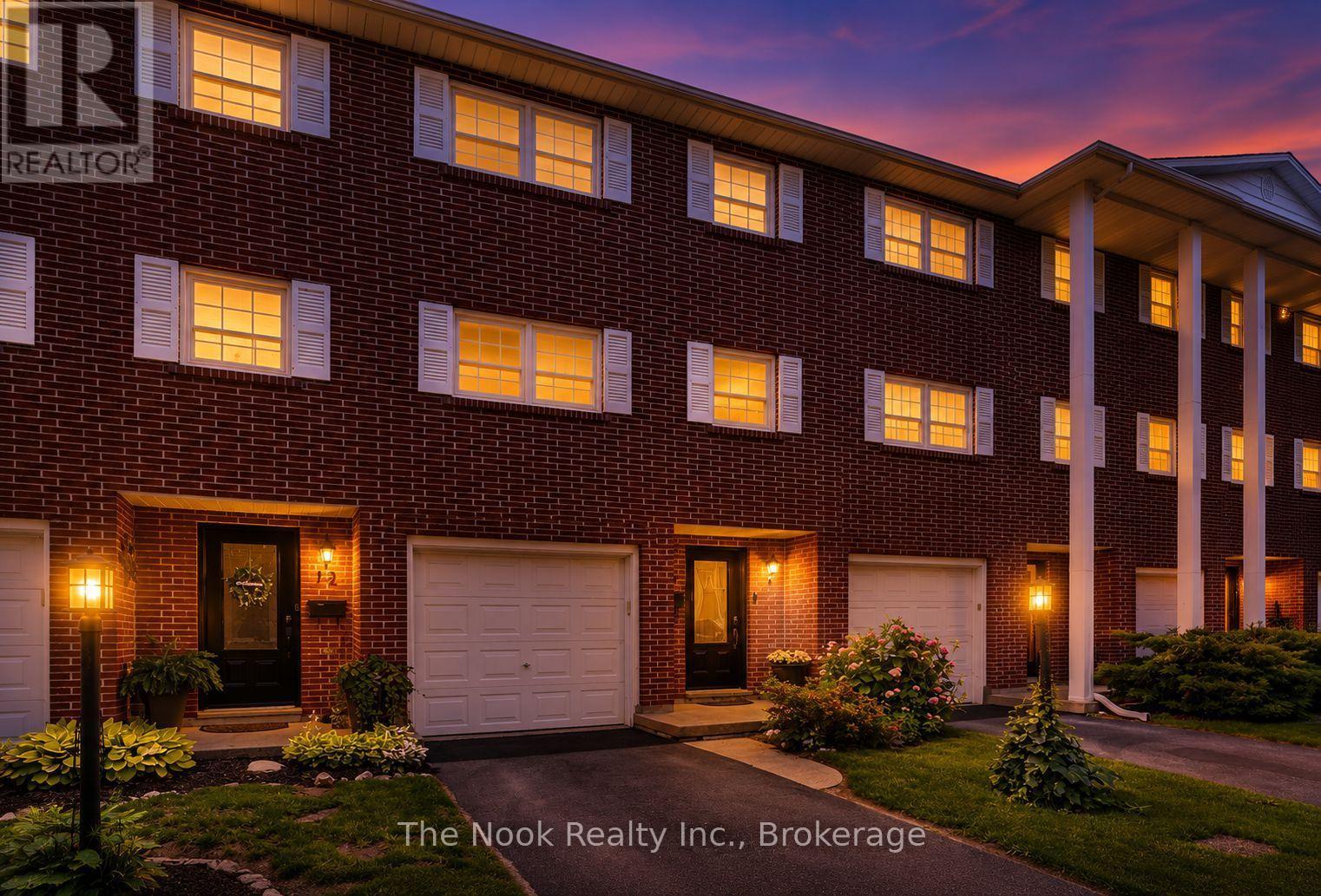 #12 91 LIVINGSTON AVENUE - 2