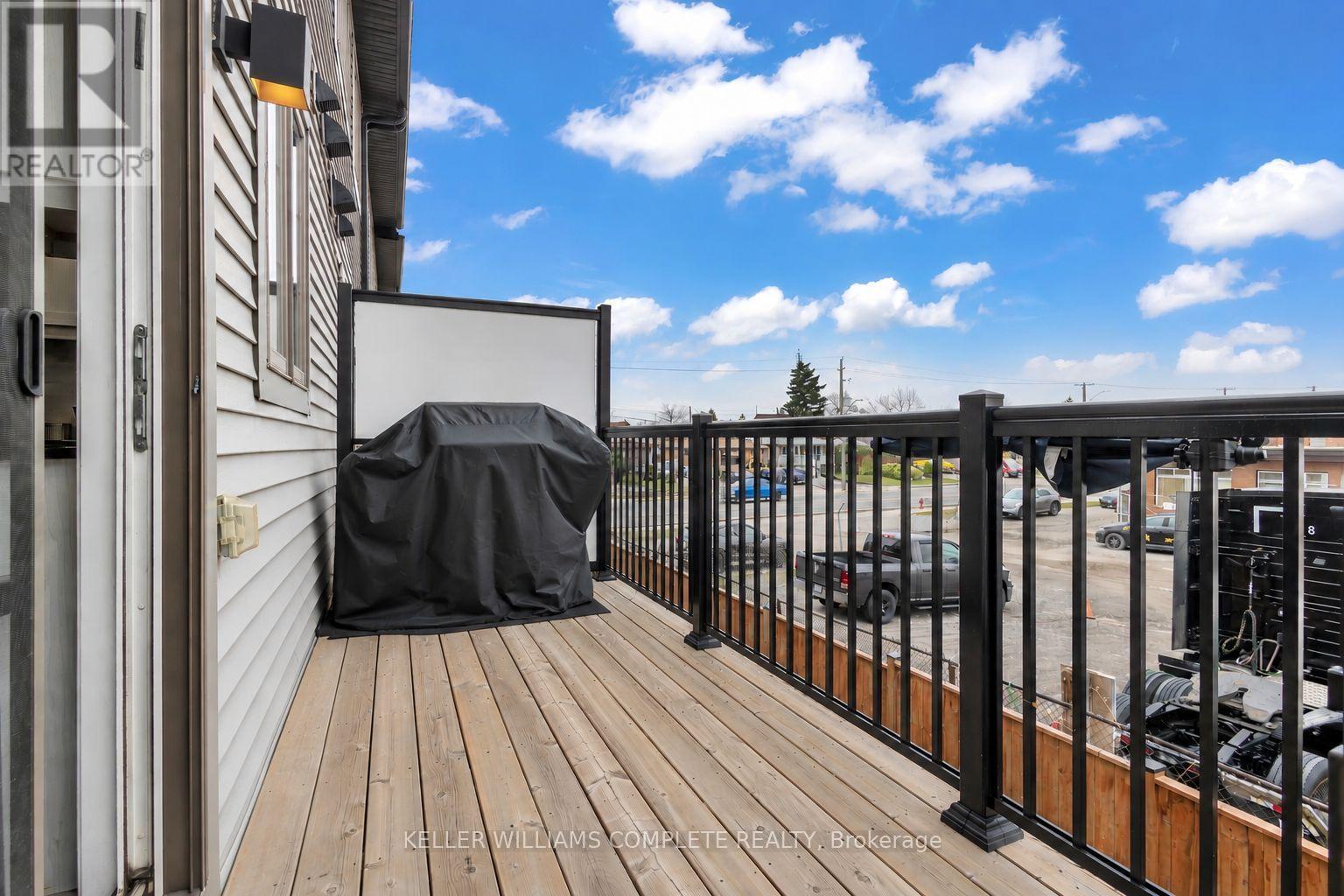 #116 575 WOODWARD AVENUE - 26