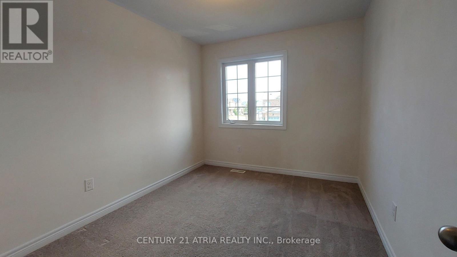 422 KROTZ STREET W - Image 15