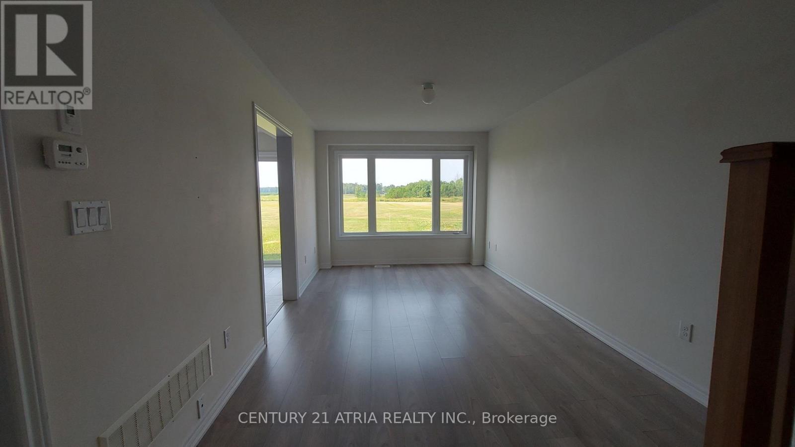 422 KROTZ STREET W - Image 6