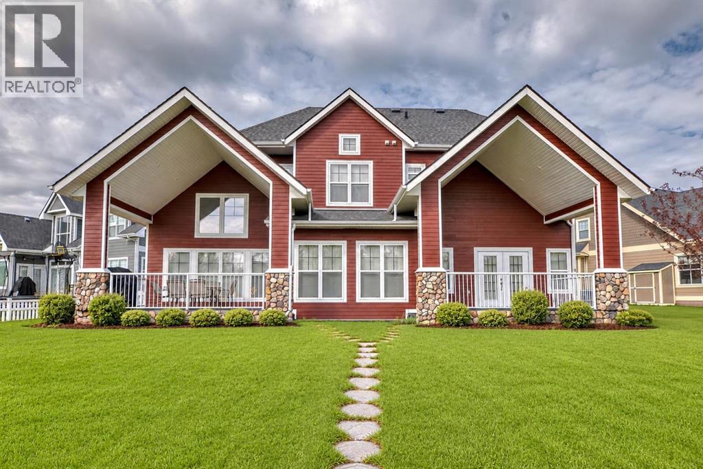 559 Summer Crescent - 1