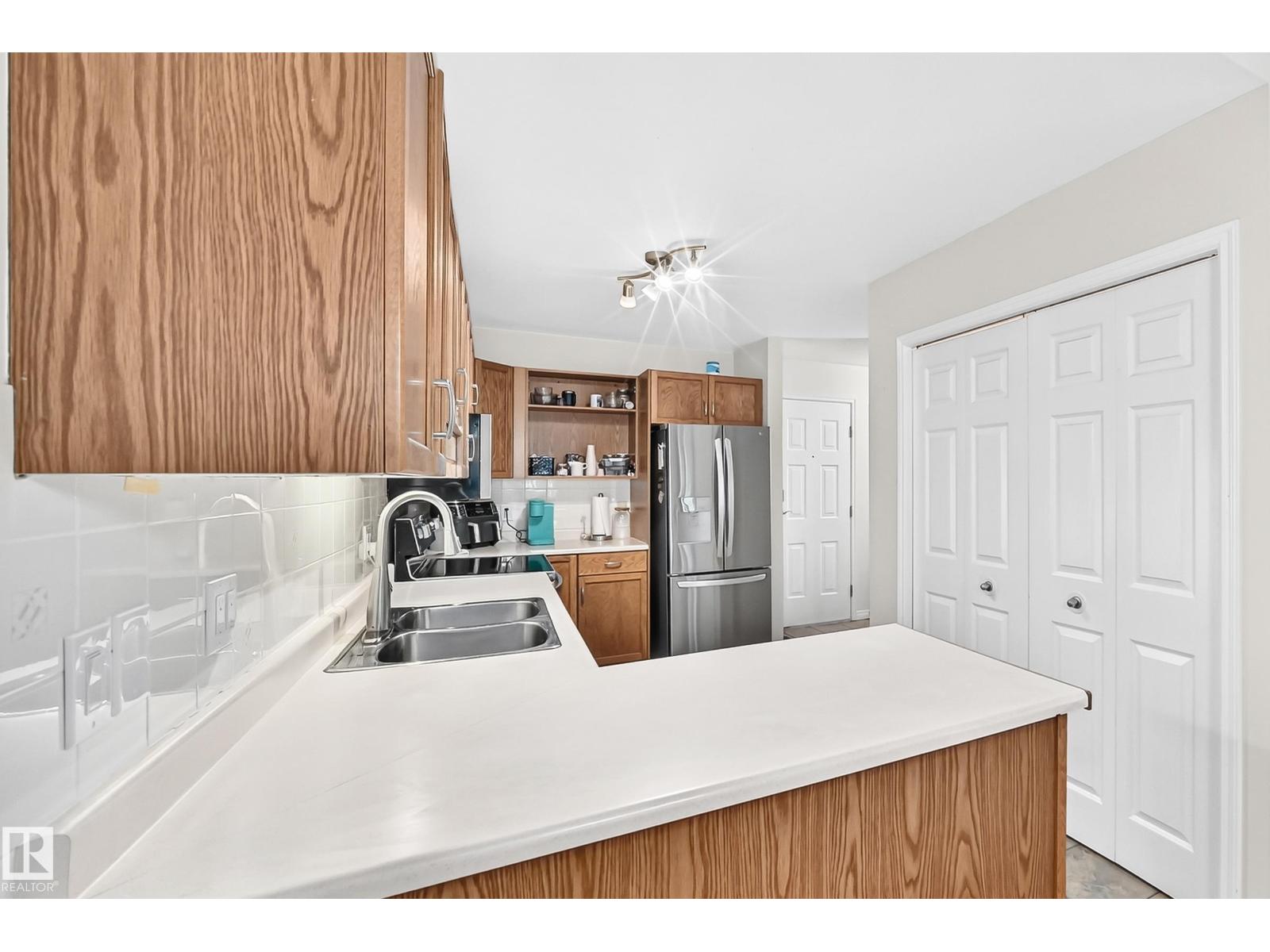 #20 9704 165 ST NW - Image 16