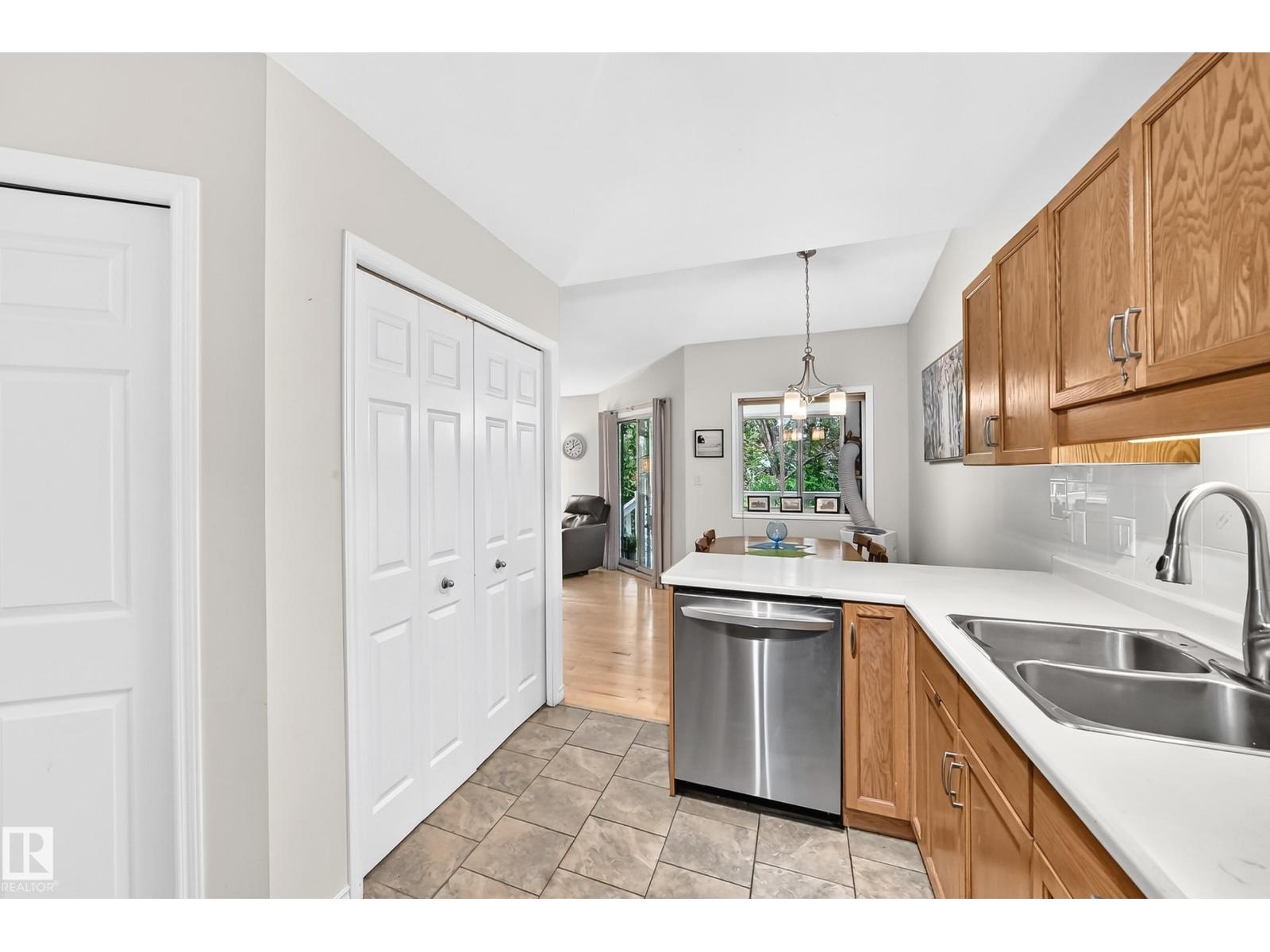 #20 9704 165 ST NW - Image 14