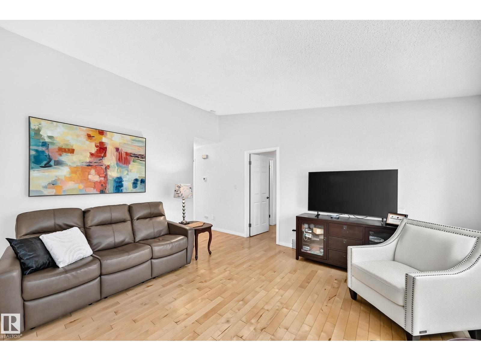 #20 9704 165 ST NW - Image 9