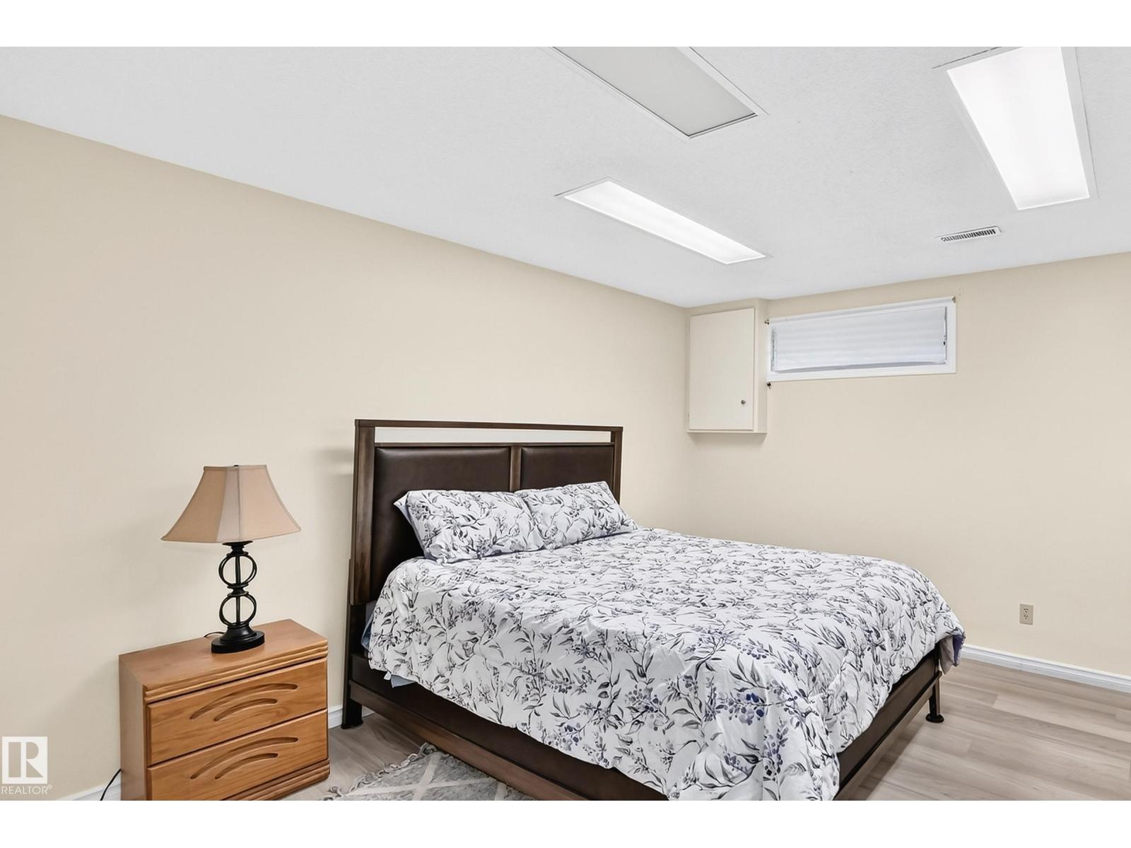 #20 9704 165 ST NW - Image 39