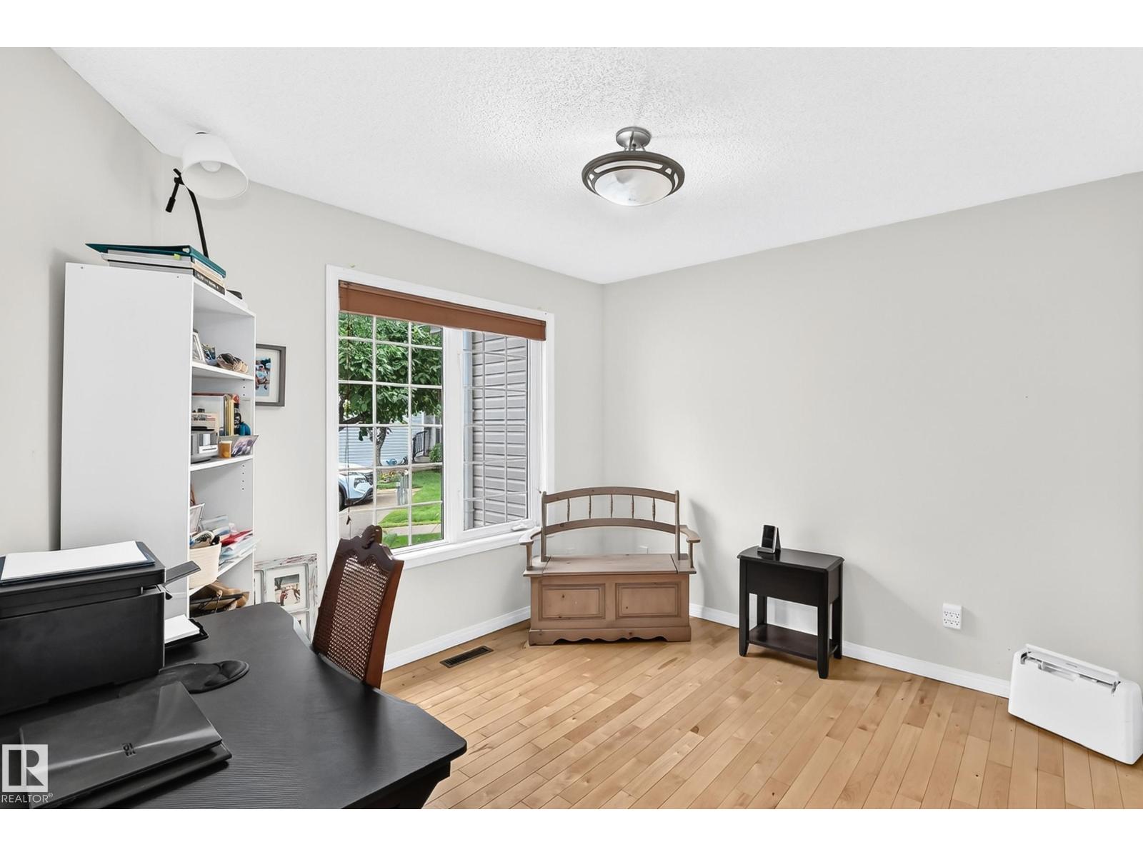 #20 9704 165 ST NW - 29