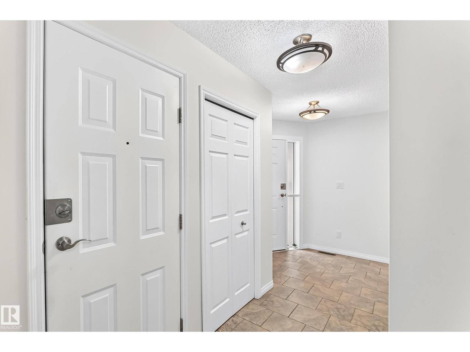 #20 9704 165 ST NW - 35