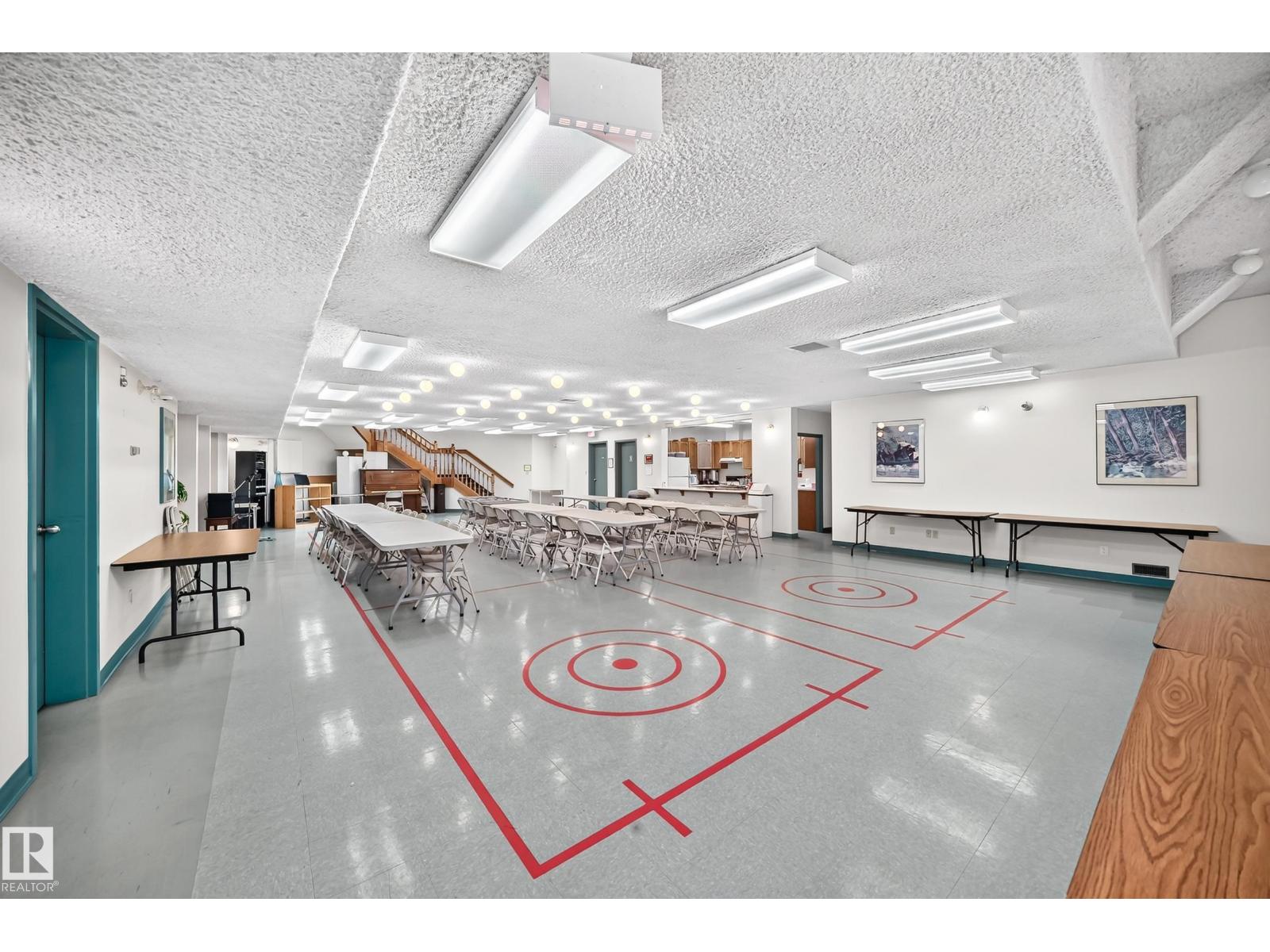#20 9704 165 ST NW - 73