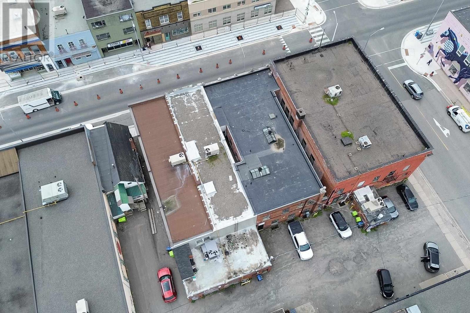 508-512 Queen ST E