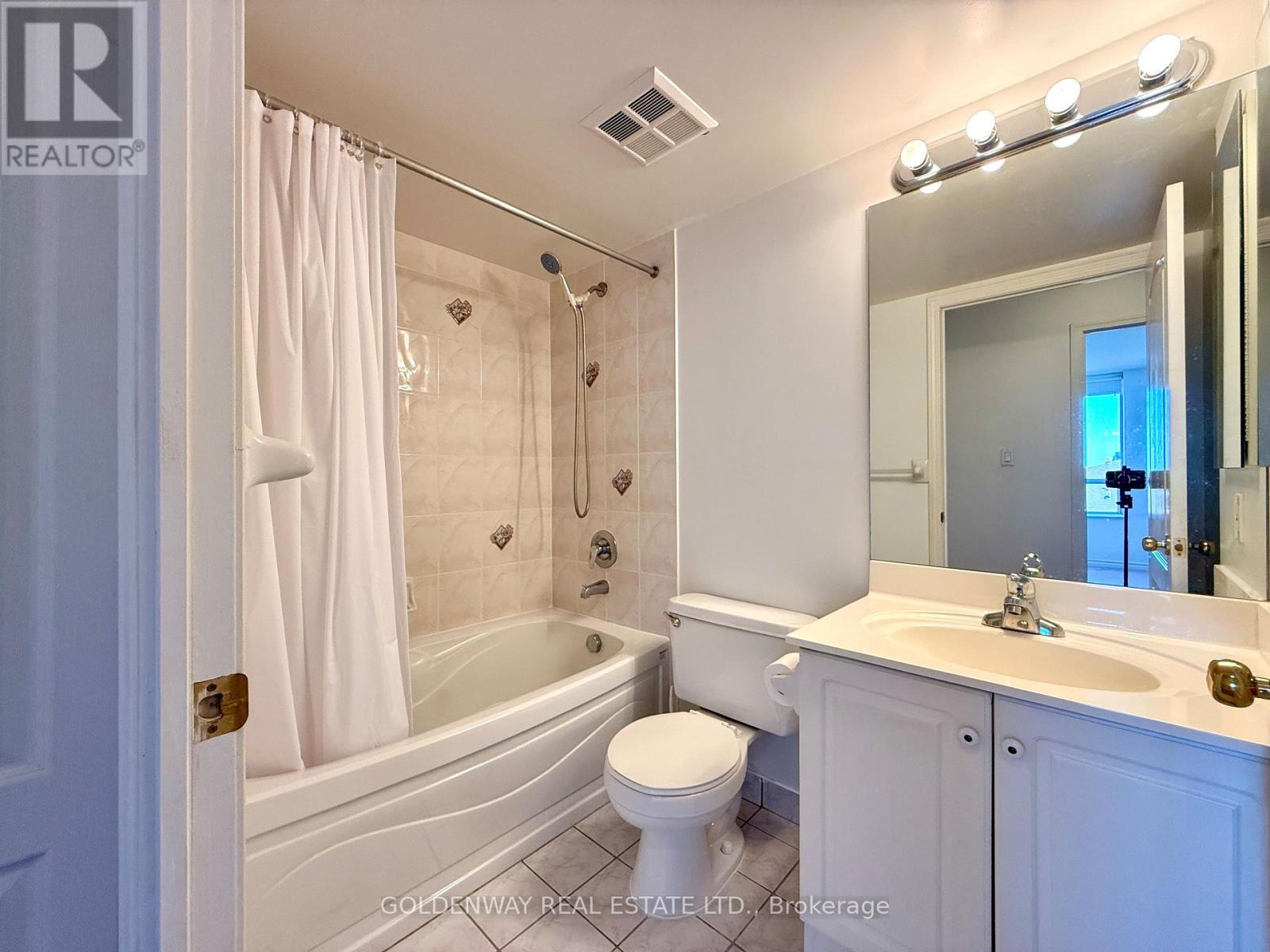 #625 1883 MCNICOLL AVENUE - 16
