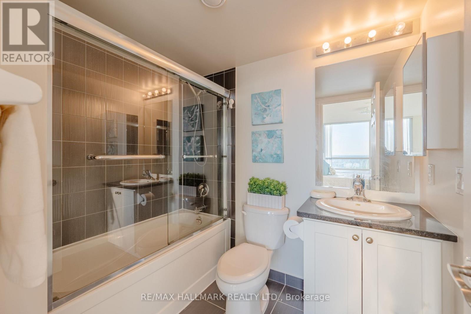 #1705 88 GRANGEWAY AVENUE - 14
