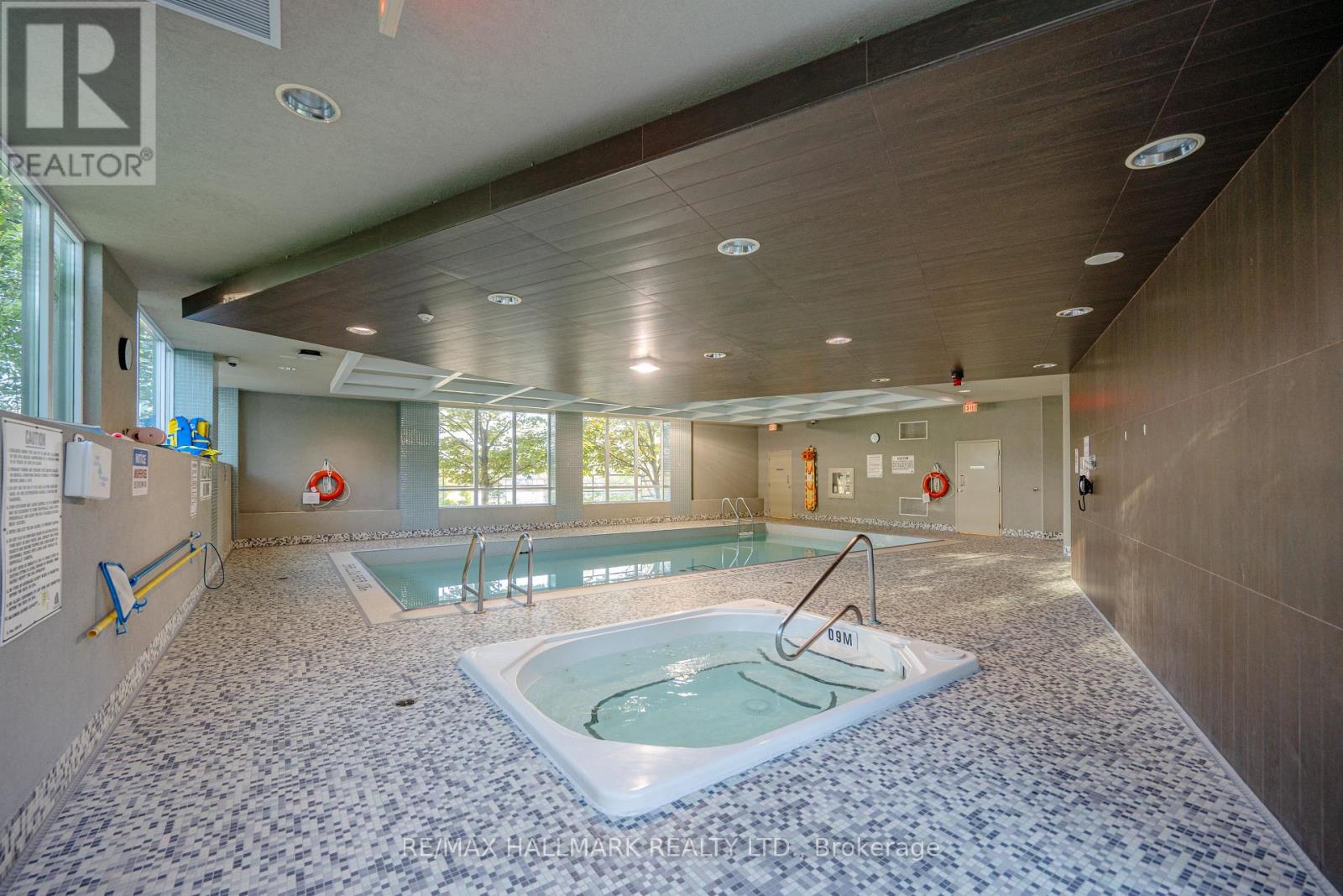 #1705 88 GRANGEWAY AVENUE - 27