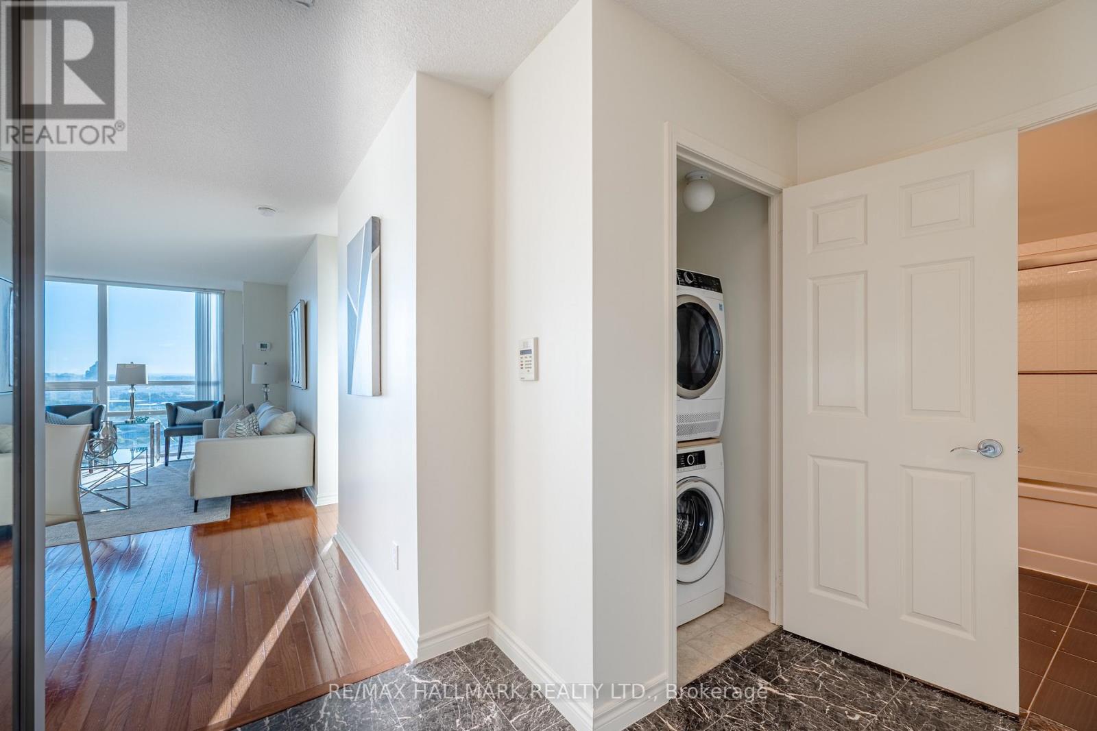 #1705 88 GRANGEWAY AVENUE - 3