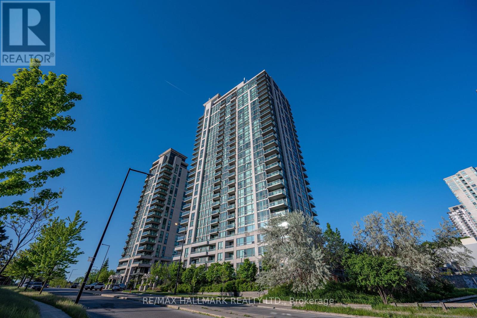 #1705 88 GRANGEWAY AVENUE - 31