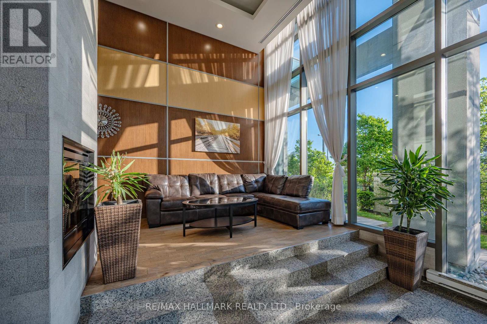 #1705 88 GRANGEWAY AVENUE - 32