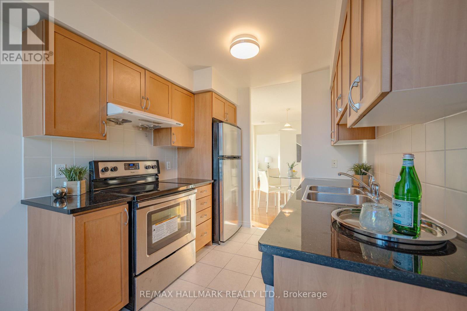 #1705 88 GRANGEWAY AVENUE - 8