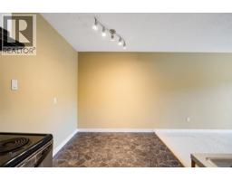 204 1035 Mcclure St, Victoria, BC V8V3G1 Photo 10