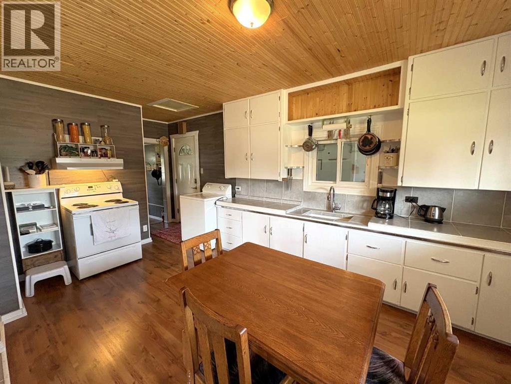 109 Brownlee Street - Image 17