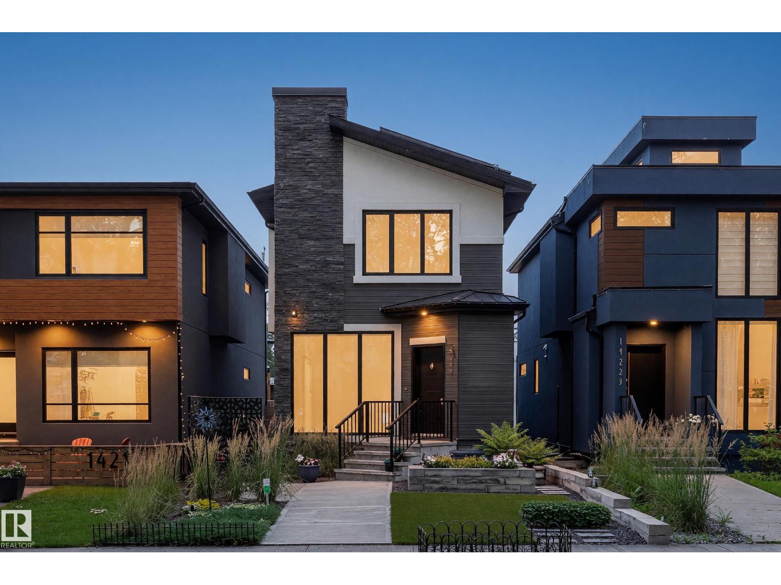 14221 101 AV NW, Grovenor, Edmonton photo 1