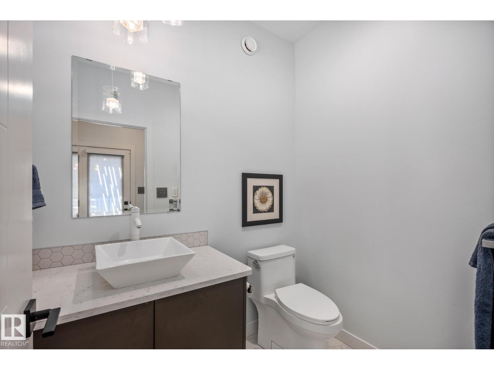 14221 101 AV NW - Image 31