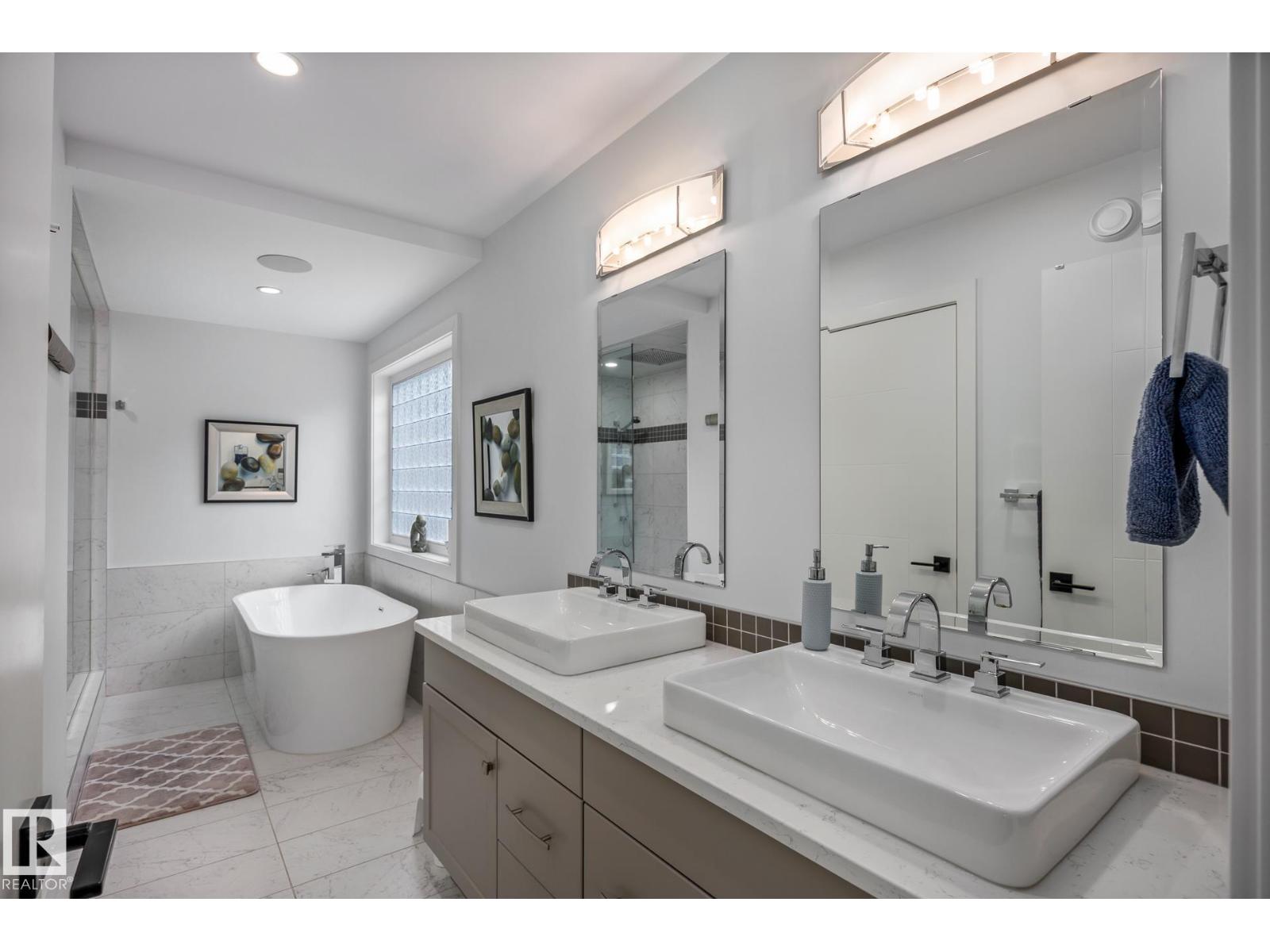 14221 101 AV NW - 36