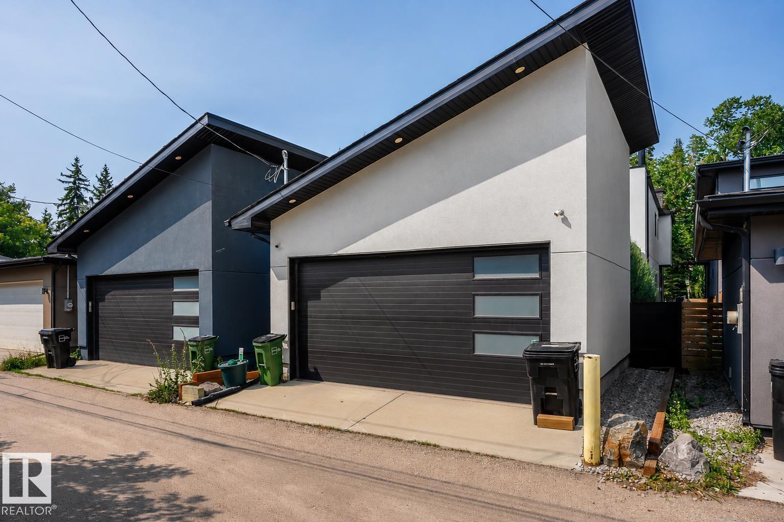 14221 101 AV NW - 67
