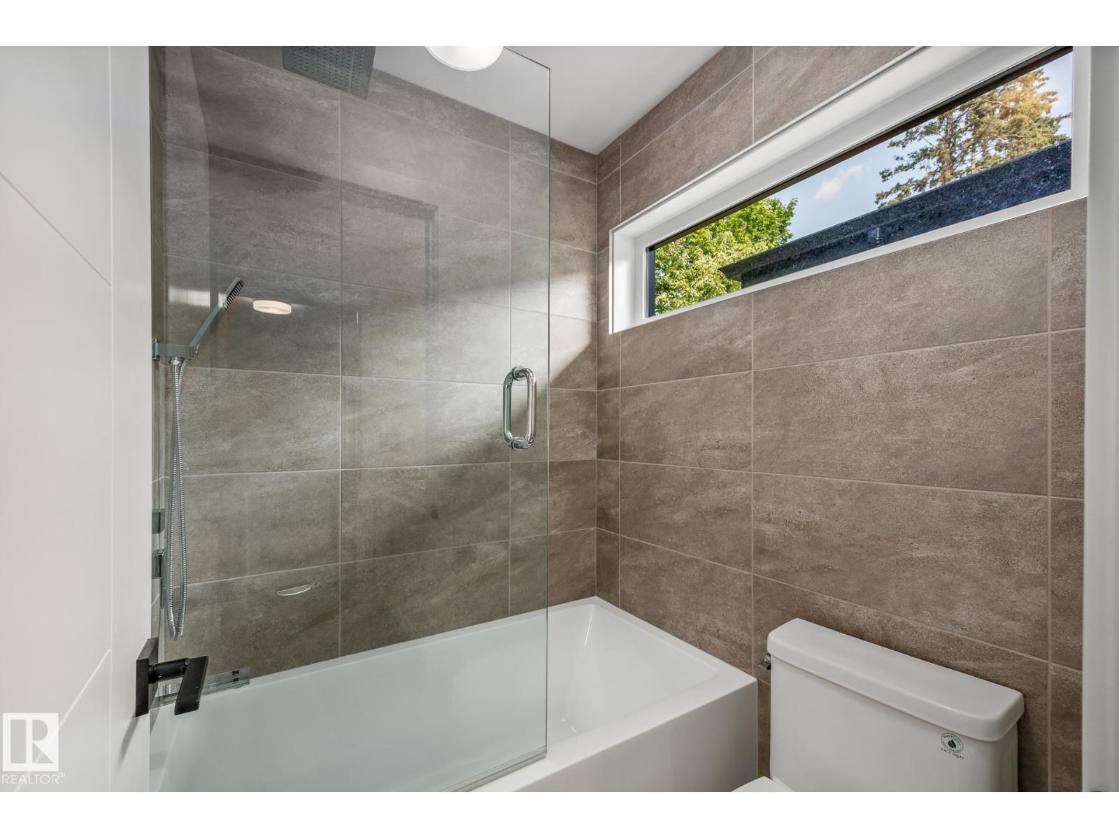 14221 101 AV NW - 45