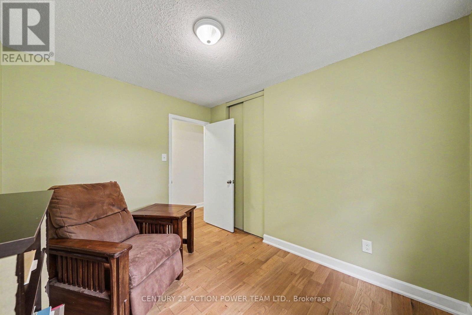 931 KEVIN CRESCENT - 17