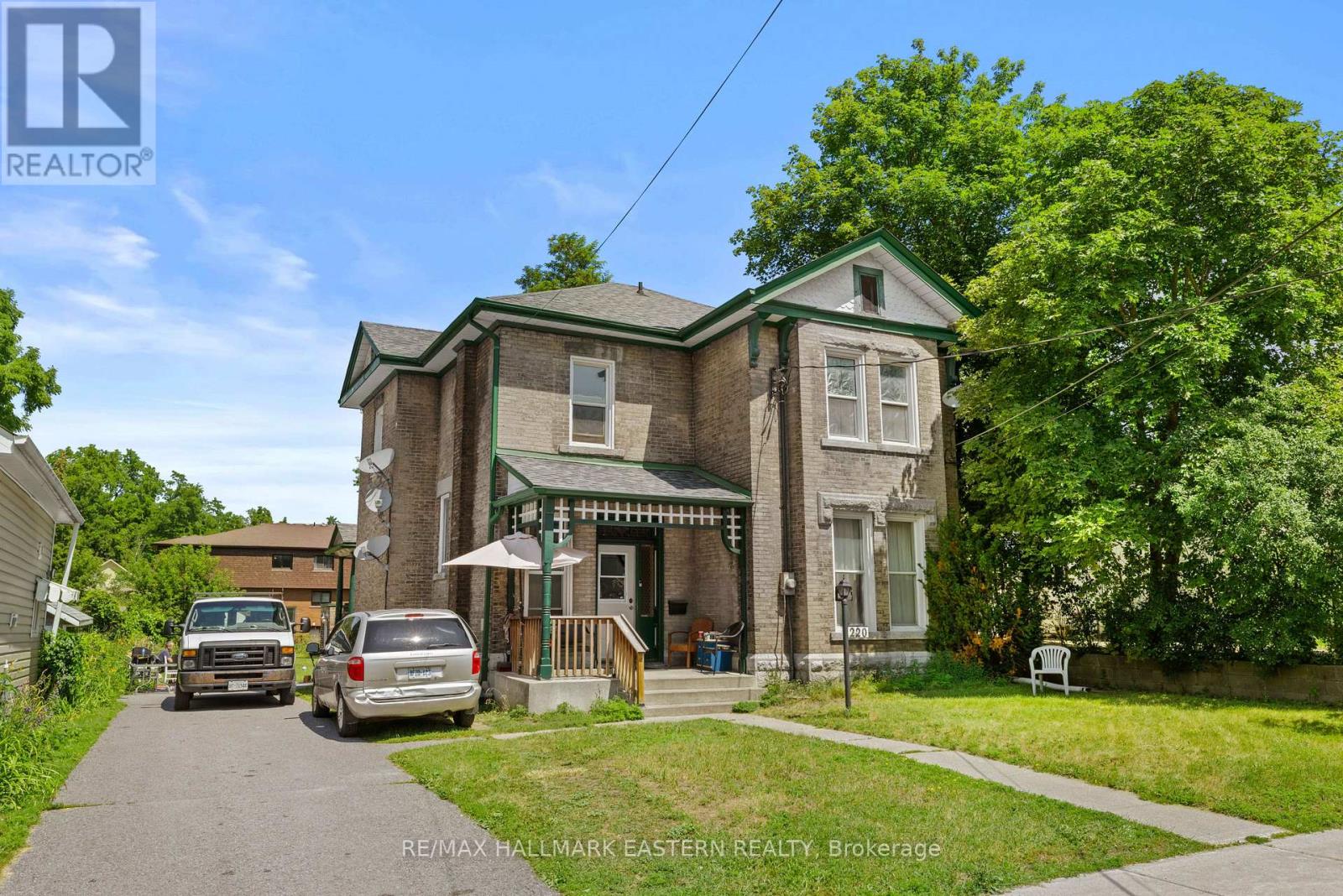 220 DUBLIN STREET - 34