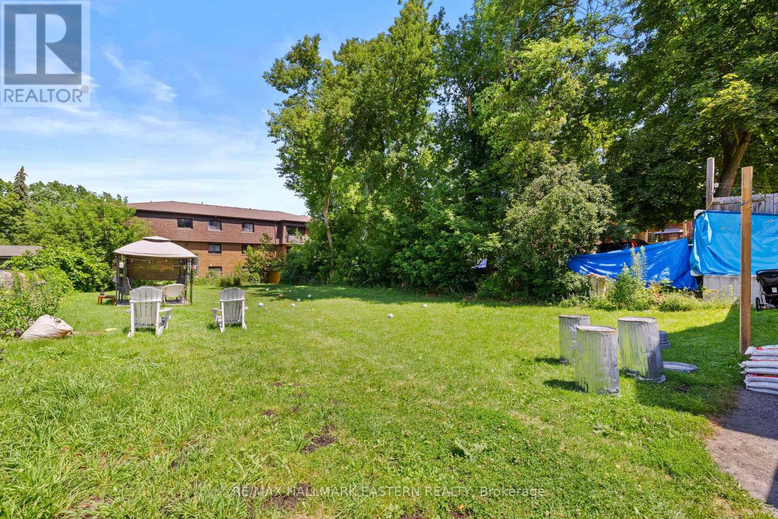 220 DUBLIN STREET - 38