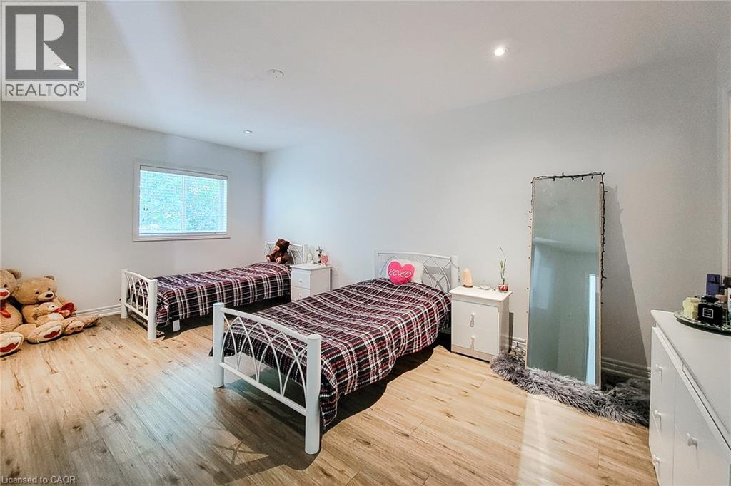 #13 171 HIGHBURY Drive - Image 39