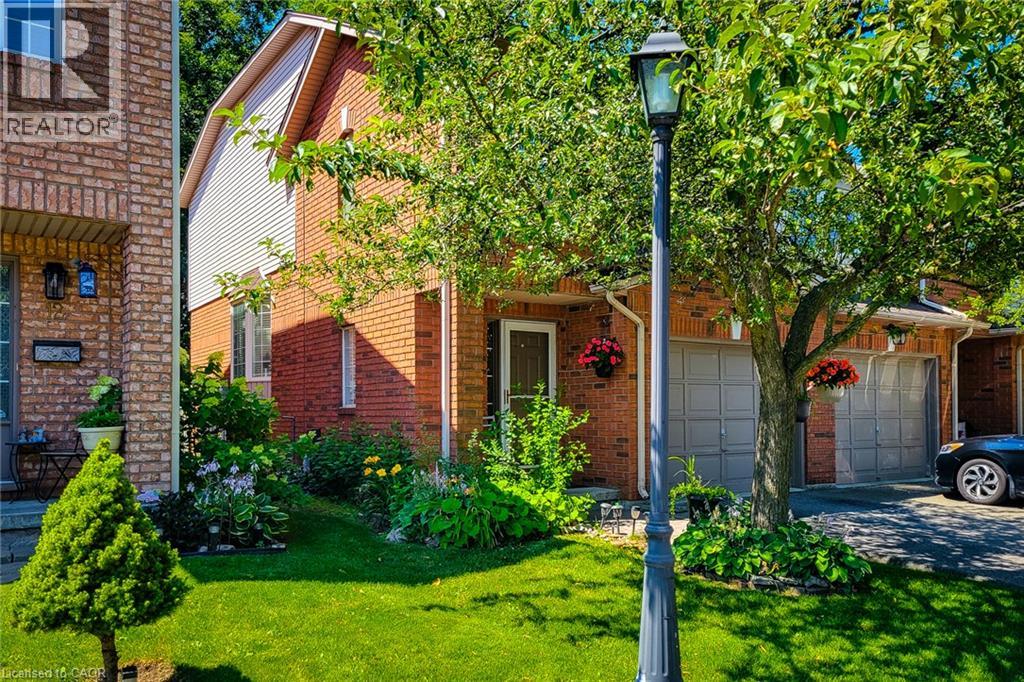 #13 171 HIGHBURY Drive - 4