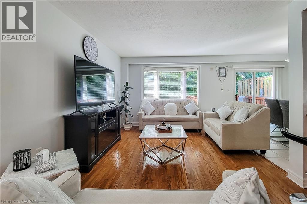 #13 171 HIGHBURY Drive - Image 18