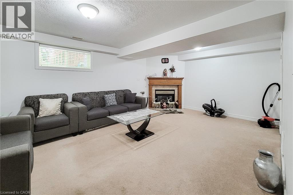 #13 171 HIGHBURY Drive - Image 44
