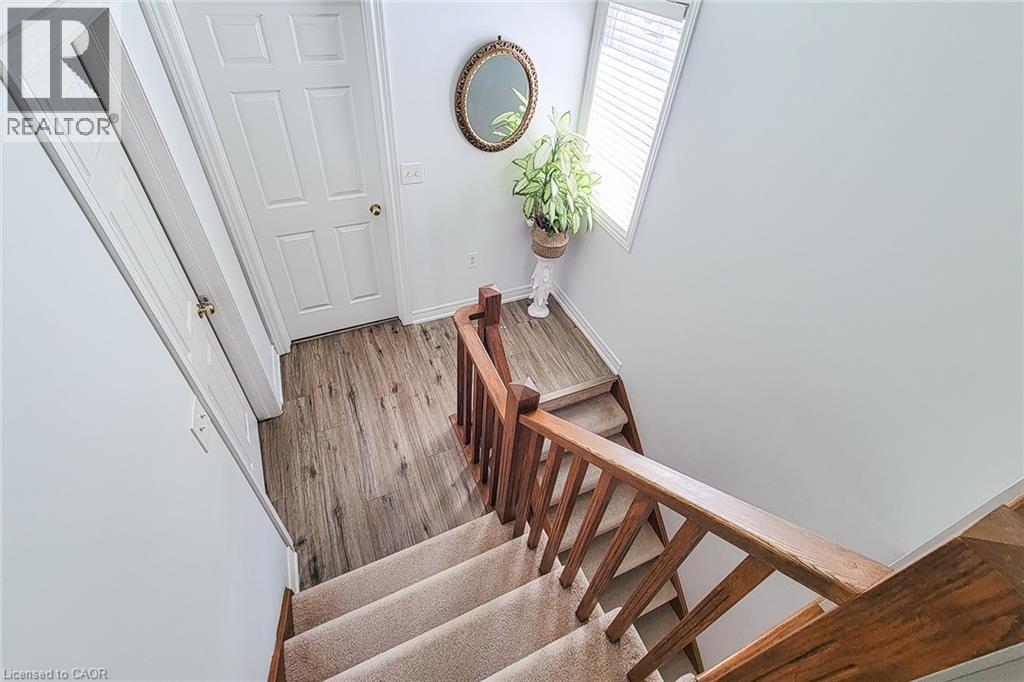 #13 171 HIGHBURY Drive - Image 32