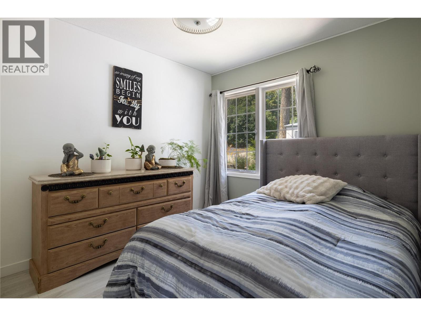 1855 Grandview Avenue - 32