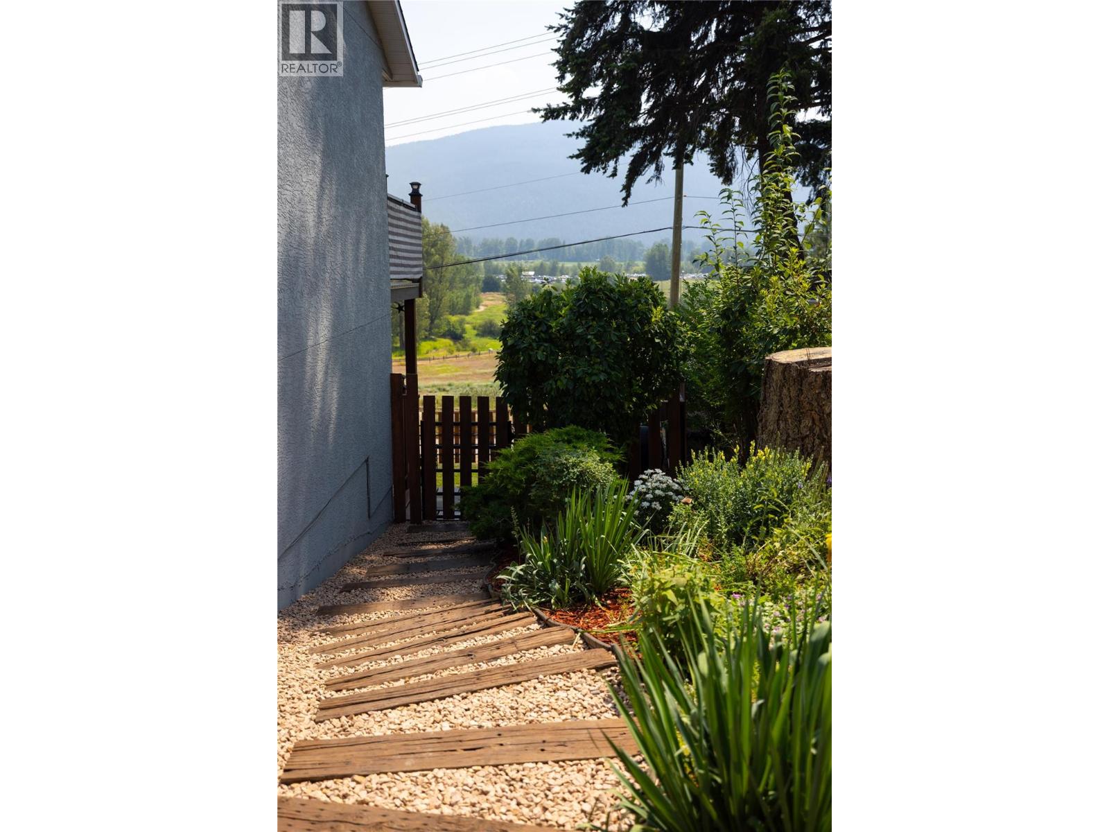 1855 Grandview Avenue - 16