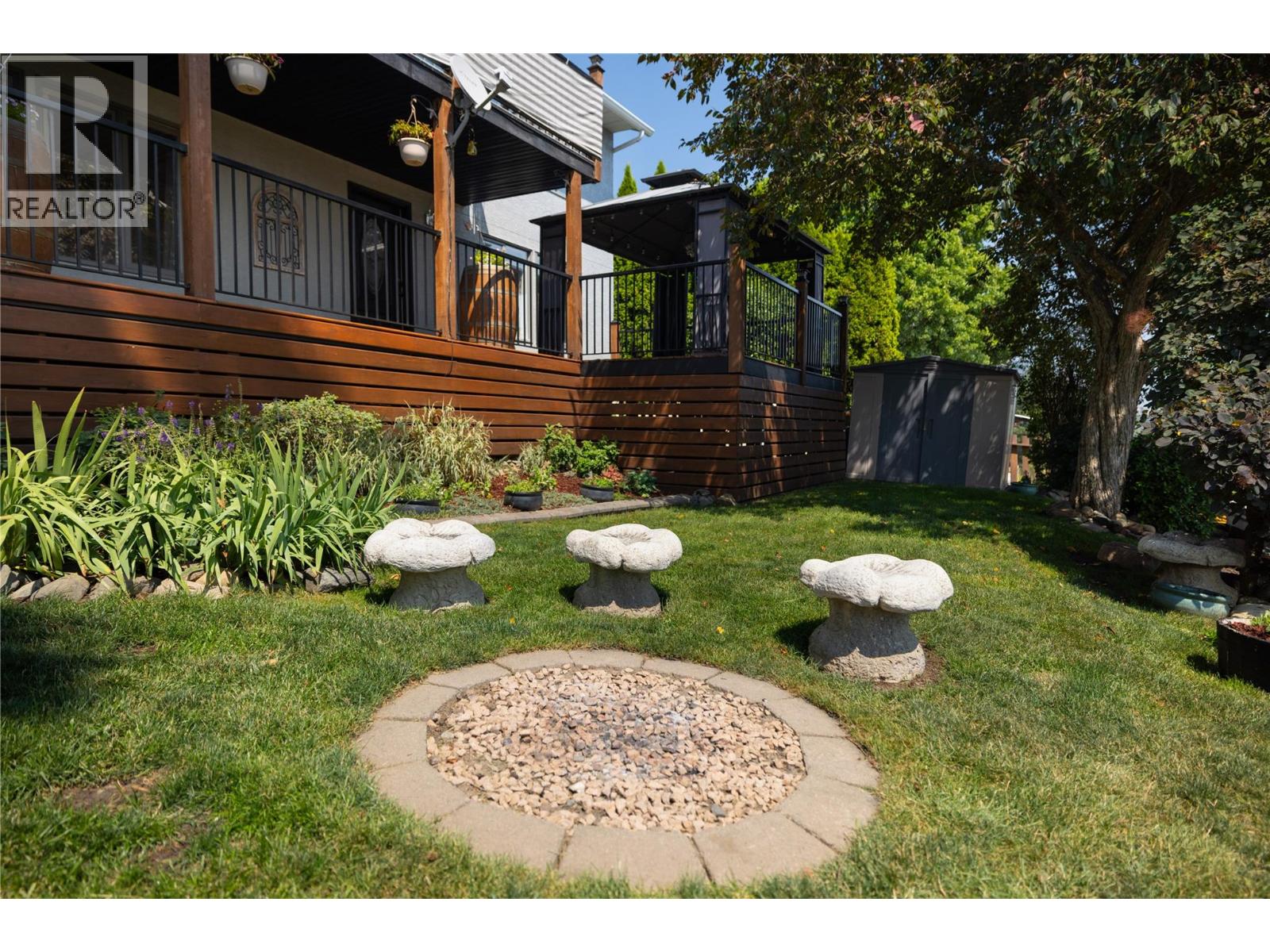 1855 Grandview Avenue - 47