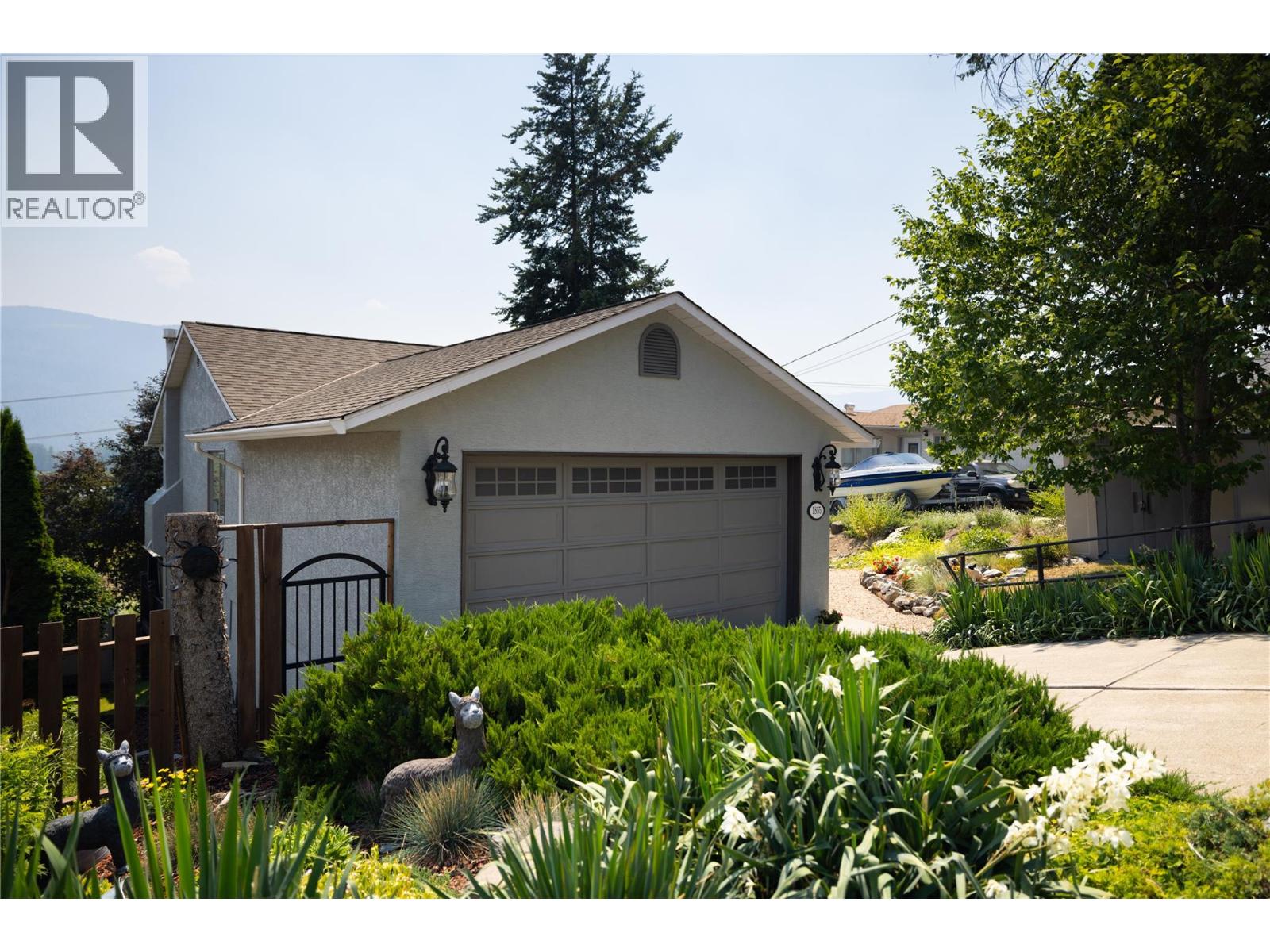 1855 Grandview Avenue - 1