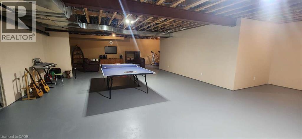 110 MONCK Square - Image 24